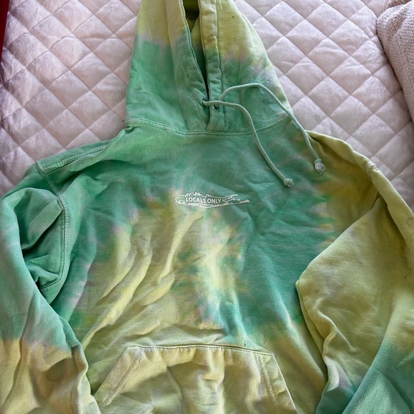 Locals Only Sweatshirt - Picture 1 of 4